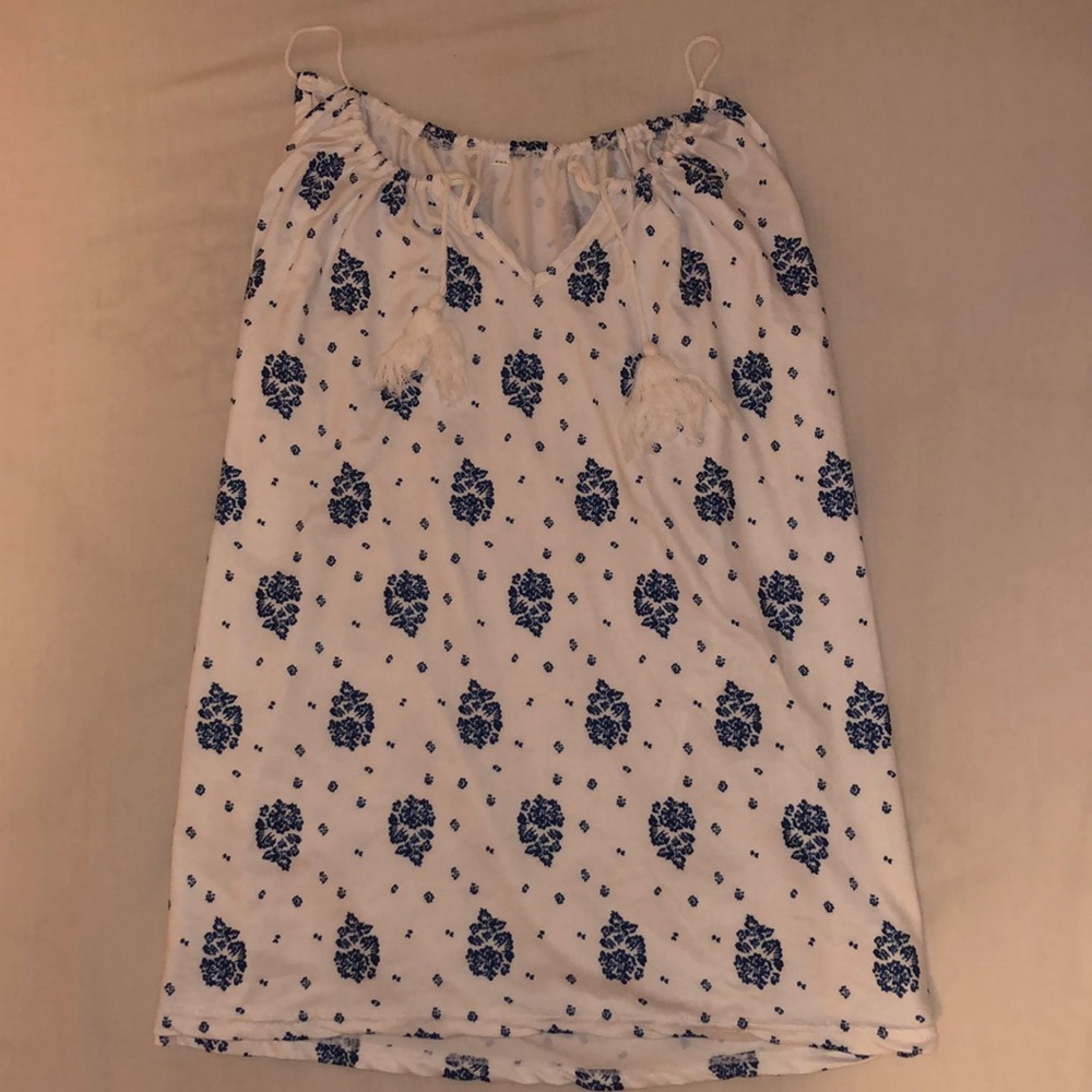 WHITE AND BLUE DETAILED TANK W/ TASSEL